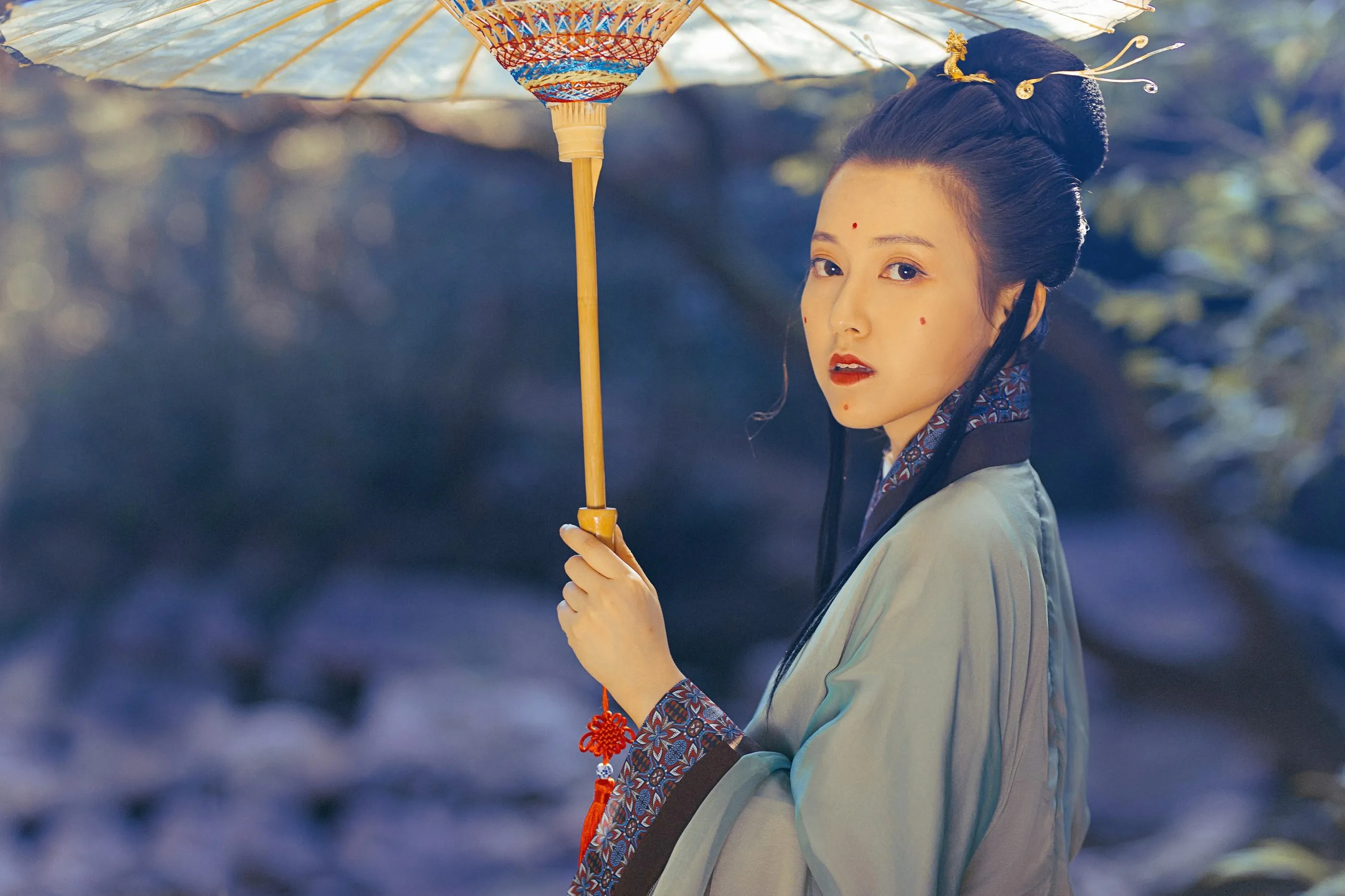 [YITUYU艺图语]2022.08.17 欲买桂花同载酒 一只玄酱 [26P]插图